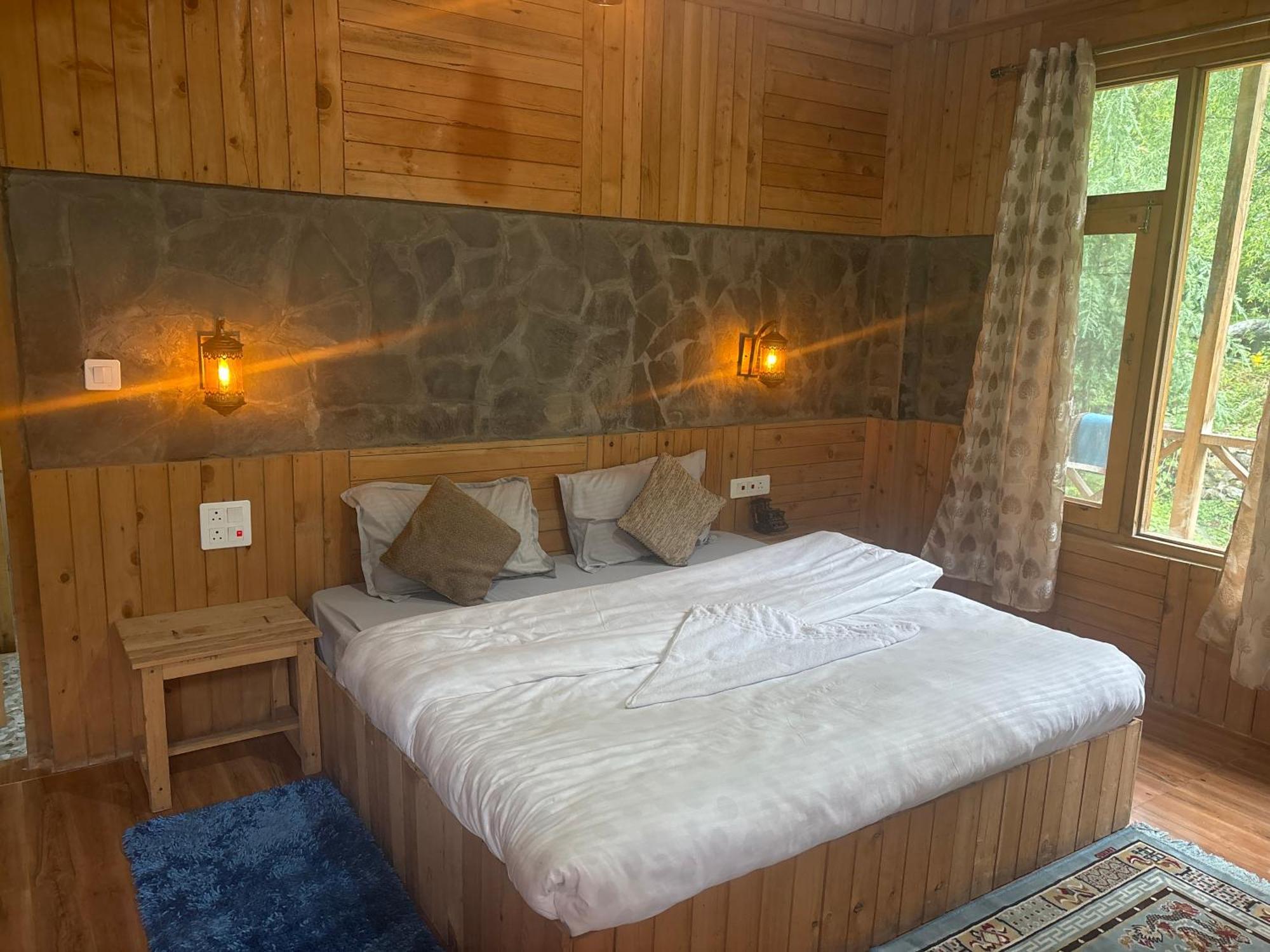 The Cozy Cabin, Jibhi Banjār エクステリア 写真