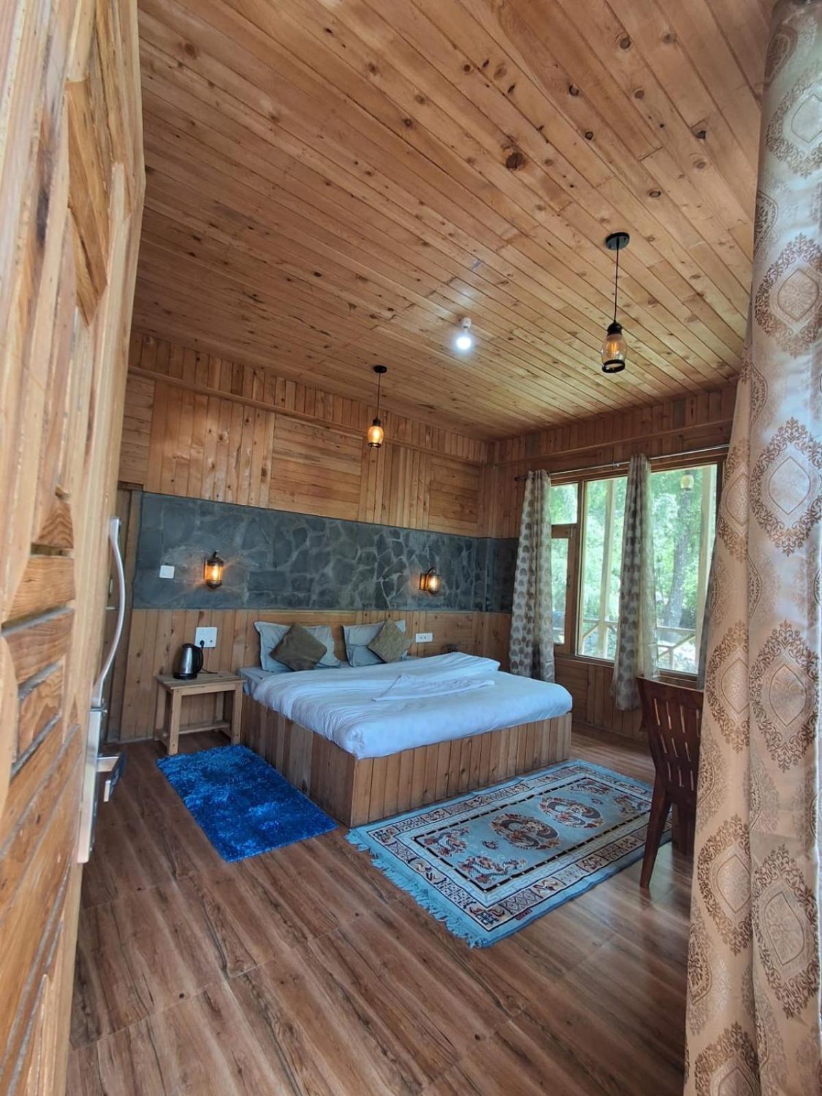 The Cozy Cabin, Jibhi Banjār エクステリア 写真