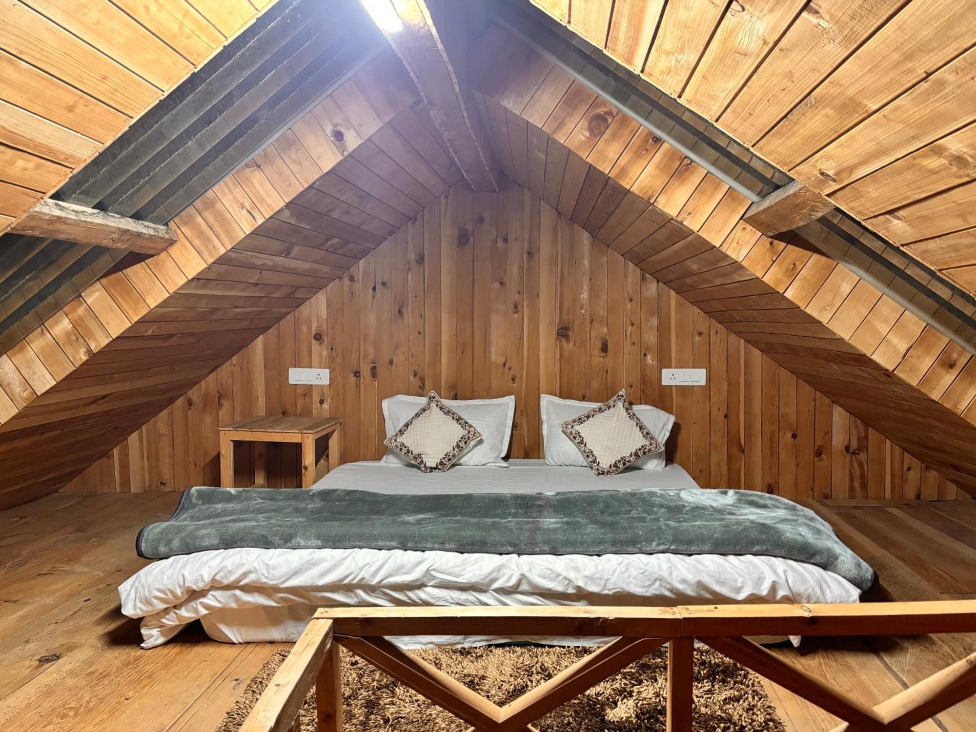 The Cozy Cabin, Jibhi Banjār エクステリア 写真